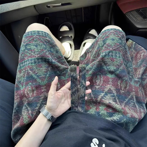 Men's Spring and Autumn Design-Sensitive Ethnic Style Pants, American Heavyweight High Street Vintage Wool Knit Casual Shorts
