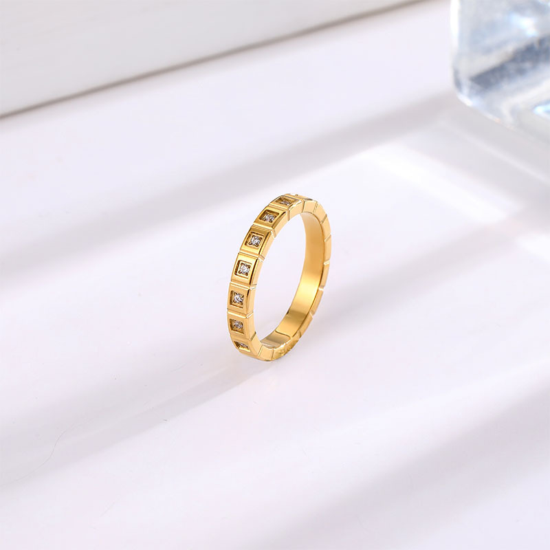 아이스 큐브 행 다이아몬드 골드 링