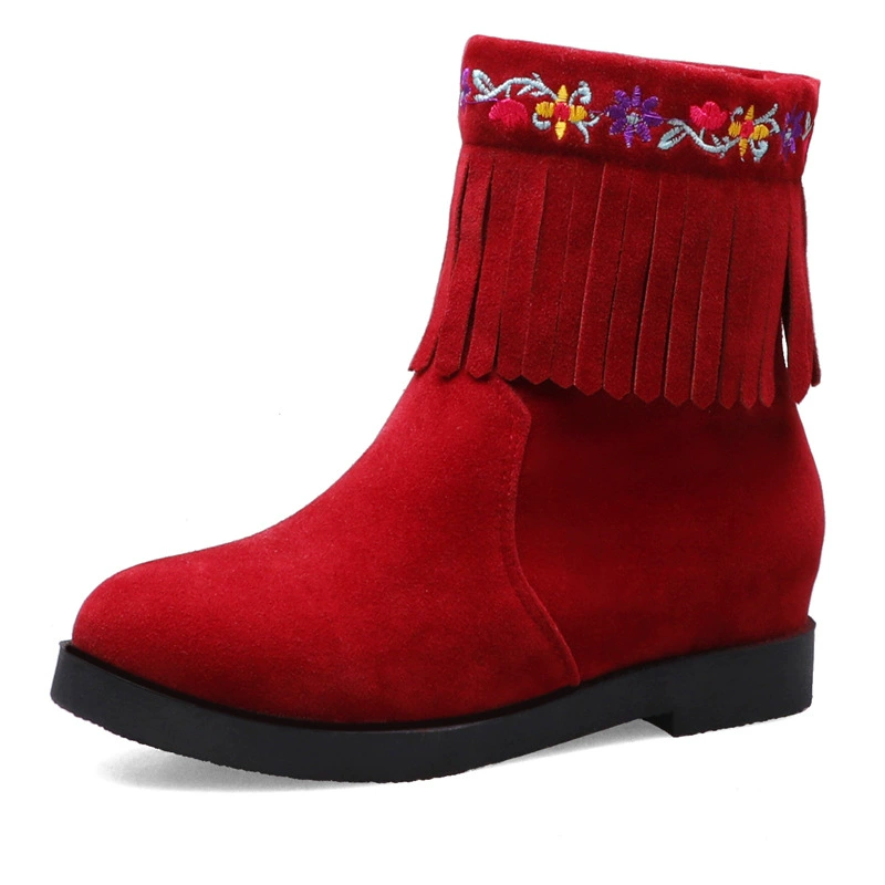 Demi-season low boots for leisure
