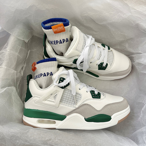  spring new white men's shoes trend new versatile breathable men's heightening running casual dad sports shoes
