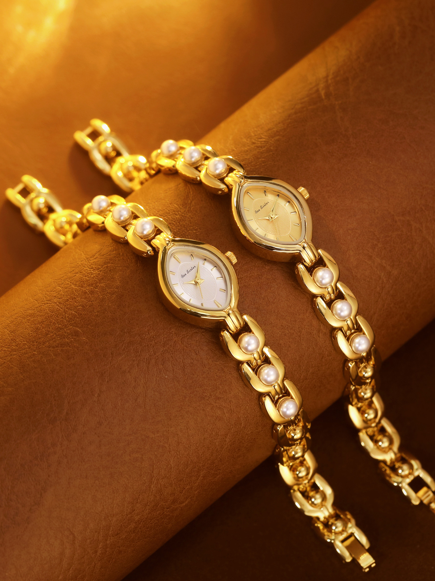 45g Weight Tempered Glass Mirror Material Alloy Strap Material Watch Classification Pointer Display Type Jewelry Buckle Buckle Style Diamond Dial Shape Daily, Street Occasion Quartz Movement Solid Color Pattern All Seasons Season Women's Gender Casual, Commute Style Casual Commute Solid Color Jewelry Buckle Quartz Watch 21