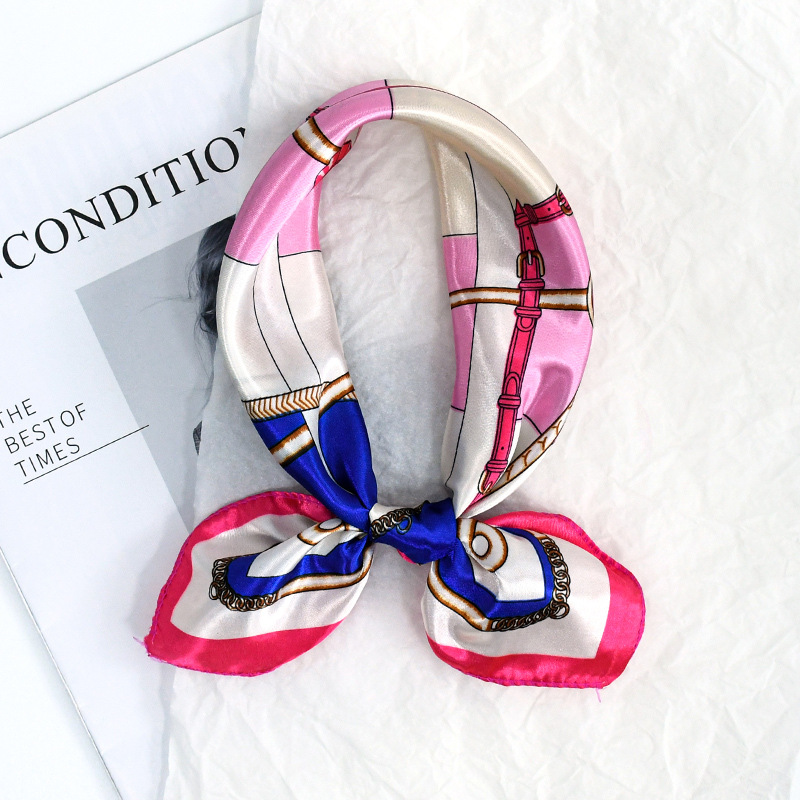 50 Satin Chain Pañuelo cuadrado estampado Color Sense de alta gama Moda de todo fósforo azafata profesional Servicio al cliente Bufanda de decoración Bufanda de seda