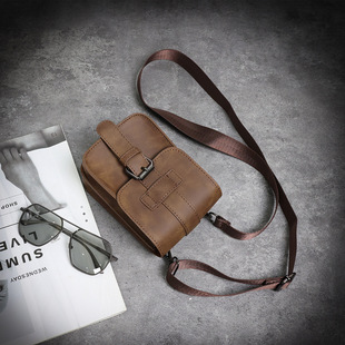 Hot spot men's Crazy Horse Leather waist bag trend retro mobile phone bag outdoor double wear belt small hanging bag wholesale