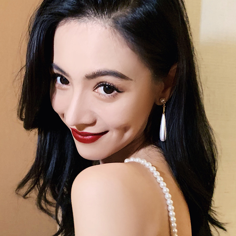 French Elegant Elegant Pearl Drop Earrings Women's Long Earrings High-end Light Luxury Earrings 925 Silver Pin Earrings