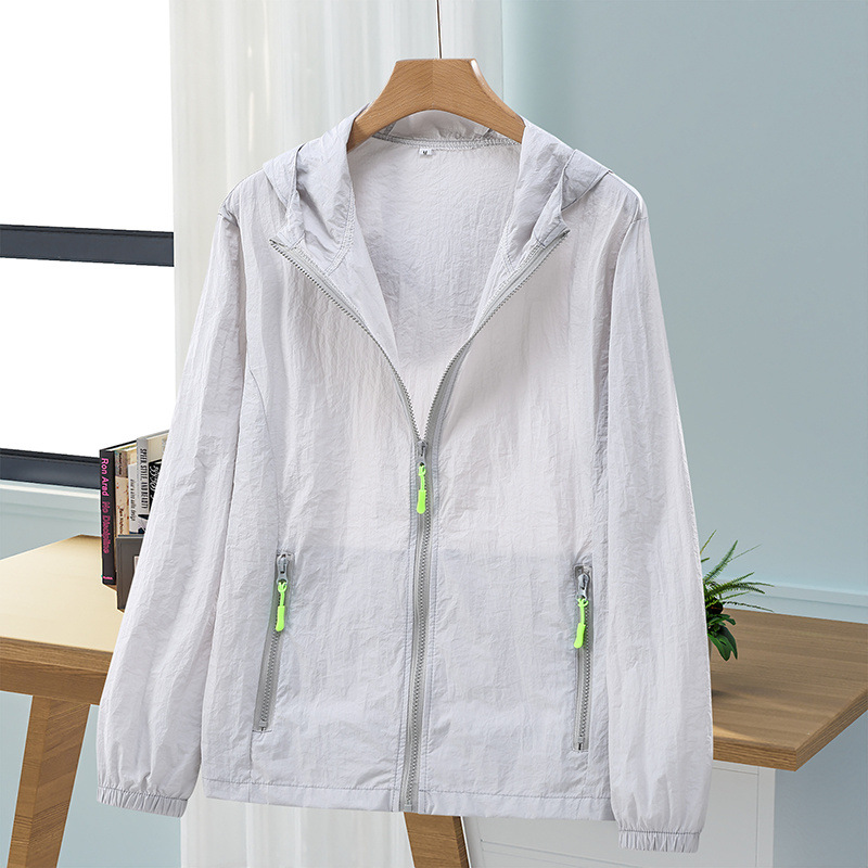 Verano seda de hielo ropa de protección solar para mujeres tamaño grande al aire libre madre anti-UV abrigo corto transpirable delgado ropa de protección solar