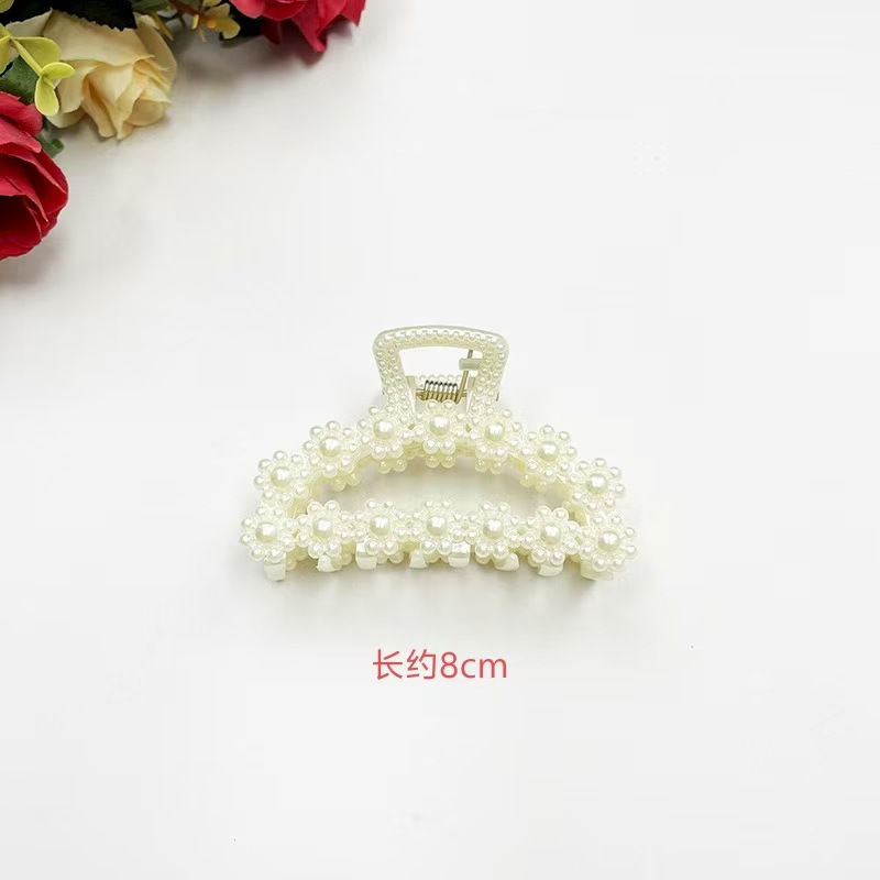 Wholesale Large Shark Clip Hair Accessories Pearl Hair Clips High-End Ponytail Clips Hair Clips Peach Heart Small Claw Clips Hat Accessories