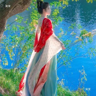 �Ƴ��h��Ů�ϱ������������Ə�ԭ�R�ش������L����ȹ�h������ȫ��