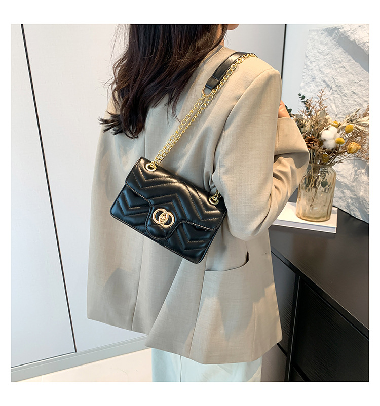 Fashion chain crossbody for women 2024 new high-end niche shoulder bag, fragrant style diamond grid small square bag_voghion.com