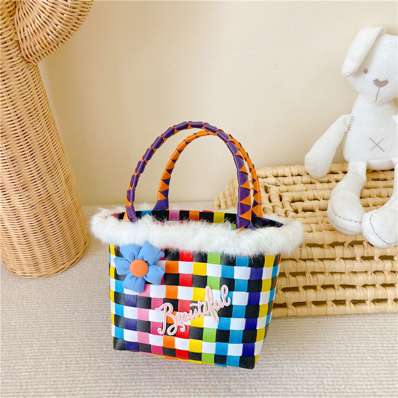 Nueva cesta de alimentos Internet celebridad bolso mano-llevar a cuadros Arco Iris tejido pequeño bolso cuadrado de las niñas de dibujos animados de ajedrez bandeja de almacenamiento bolsa