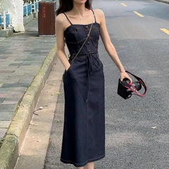 香港風デニムスカート女性2025春装新型韓国系ウエストバンドが痩せているレトロなデニムのサスペンダースカートの中の長さ
