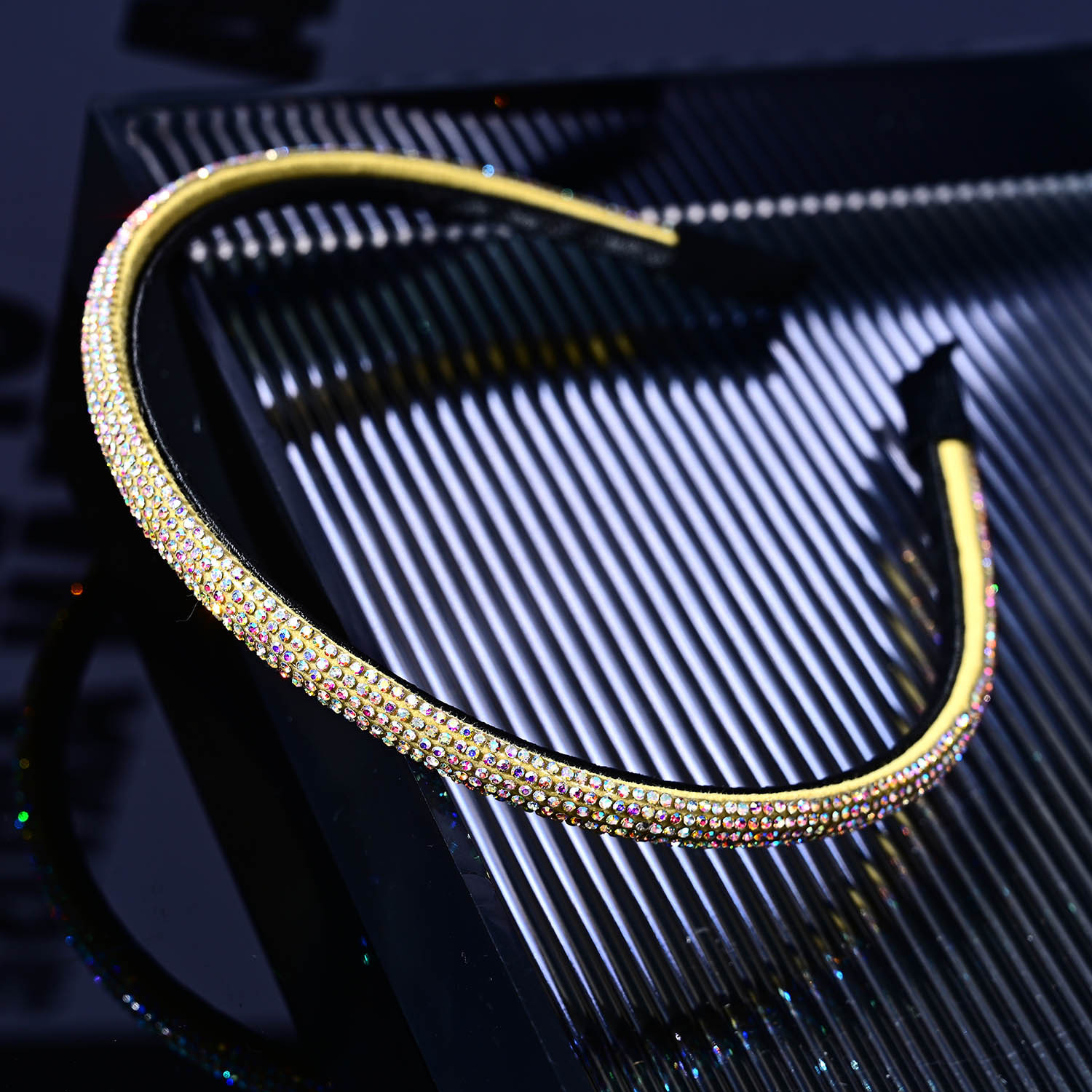 Rhinestone Material Women's Simple Style Classic Style Solid Color Rhinestone Inlay Rhinestones Hair Band