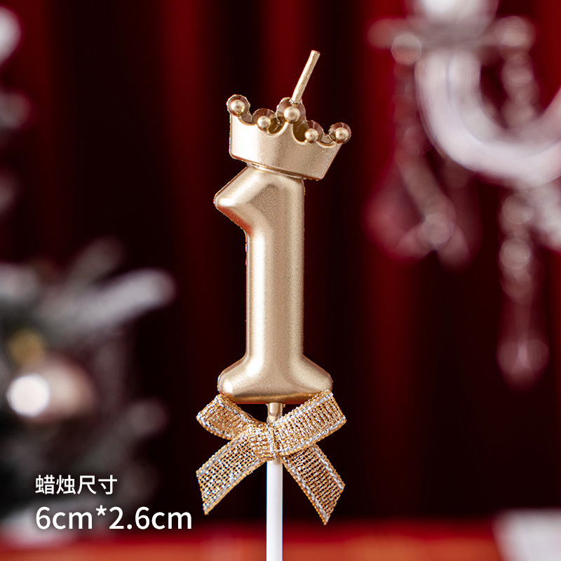 Rojo en línea creativo corona arco digital vela decoración de la torta de cumpleaños plug-in de fiesta de cumpleaños de vestir