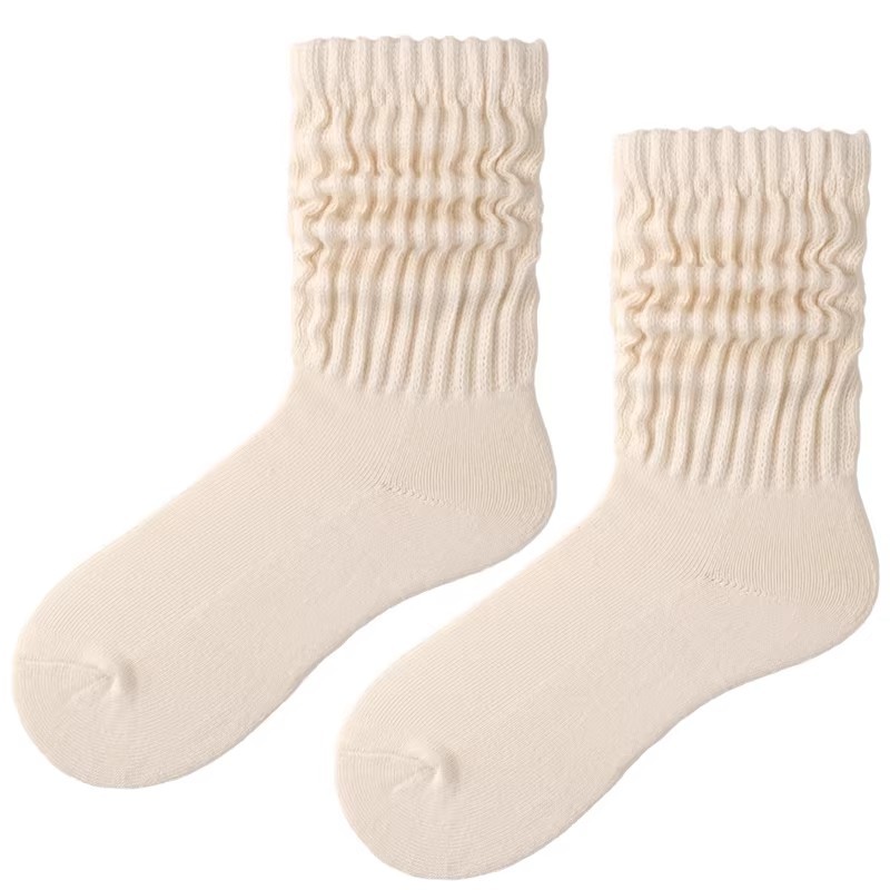 Calcetines de algodón puro retro japonés calcetines de punto casual de las mujeres calcetines deportivos calcetines gruesos de tubo largo calcetines Zhuji calcetines al por mayor