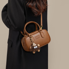 ����Ůʽ2026�¿��Ů��С���͹ű��g�������μ�б������