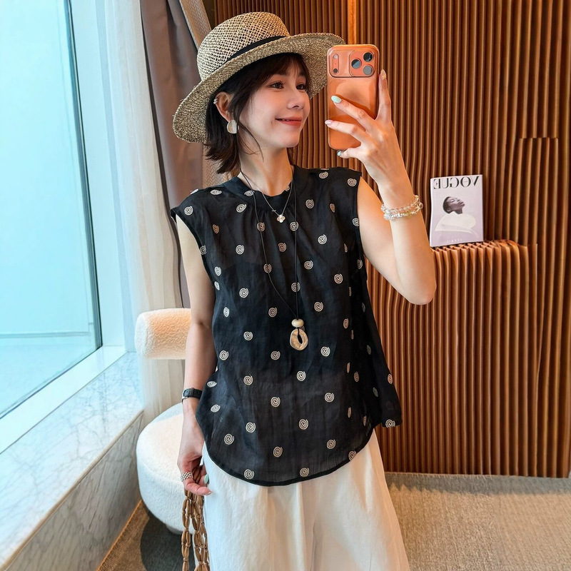 Bow-Tie Stand Collar Sleeveless Shirt for Women, European Style 2026 Summer New Fashion European Women's Doll-Style Blouse Trendy Bow-Tie Stand Collar Sleeveless Shirt for Women, European Style 2026 Summer New Fashion European Women's Doll-Style Blouse Trendy