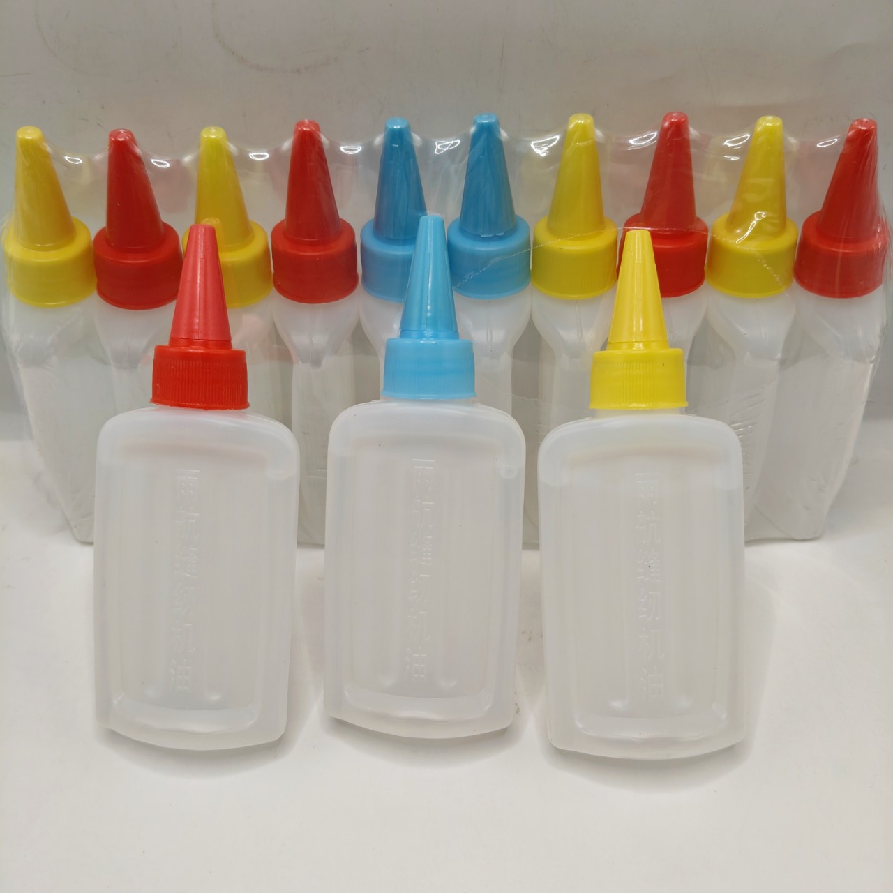 100毫升大瓶彩盖缝纫机油密封口机油机子油润滑油机子油一元两