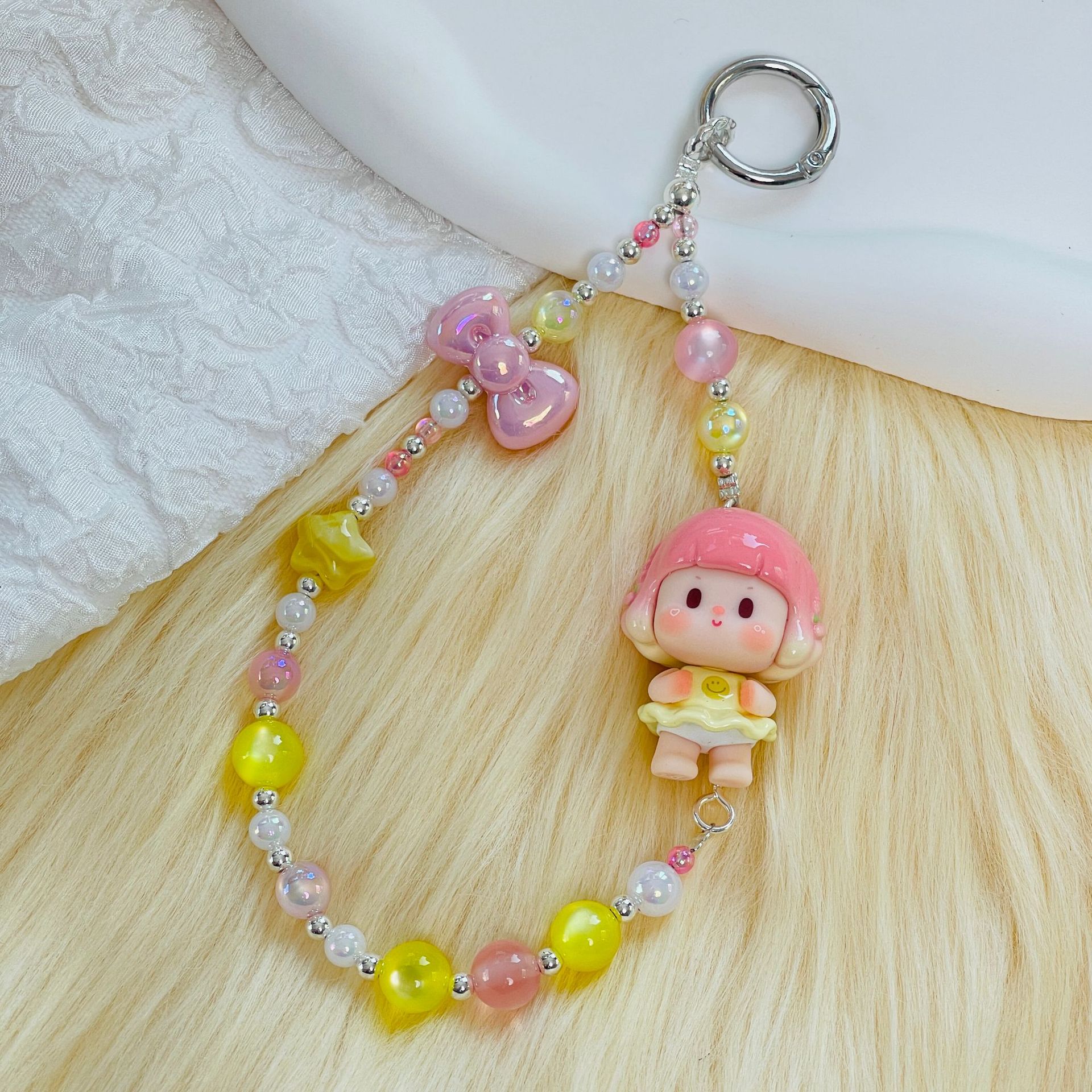 Style 4 (not including baby, only accessories)