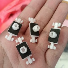 QR-046适用瑞虎35suv车门车窗亮条装饰条镀铬条暗扣固定卡子卡扣