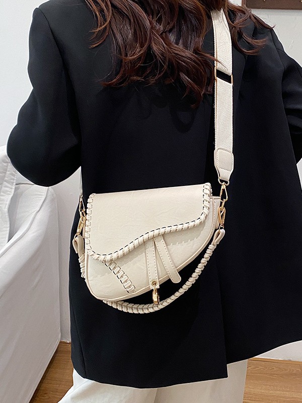 Bolso para mujeres 2025 nuevo nicho coreano retro textura red rojo ancho cinturón de hombro mochila trenzada bolsa de sillín