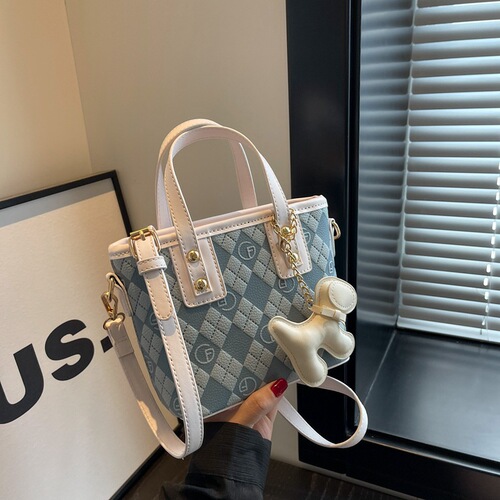 Niche color matching rhombus handbag for women  new style simple trendy fashion bucket bag casual versatile crossbody bag