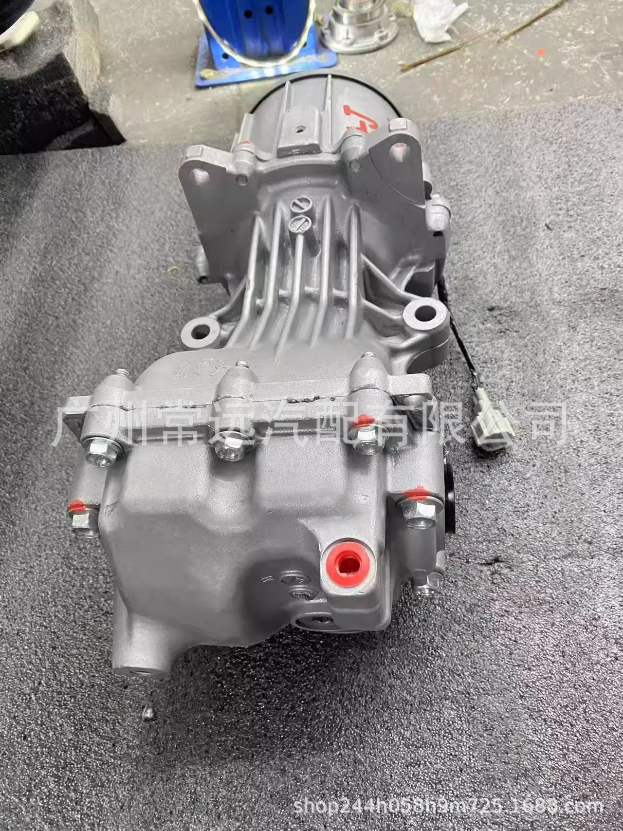38300Jd610 Is Suitable for Nissan X-Trail T31/T32 Koleos Nissan Rear Differential Original Tail Gear