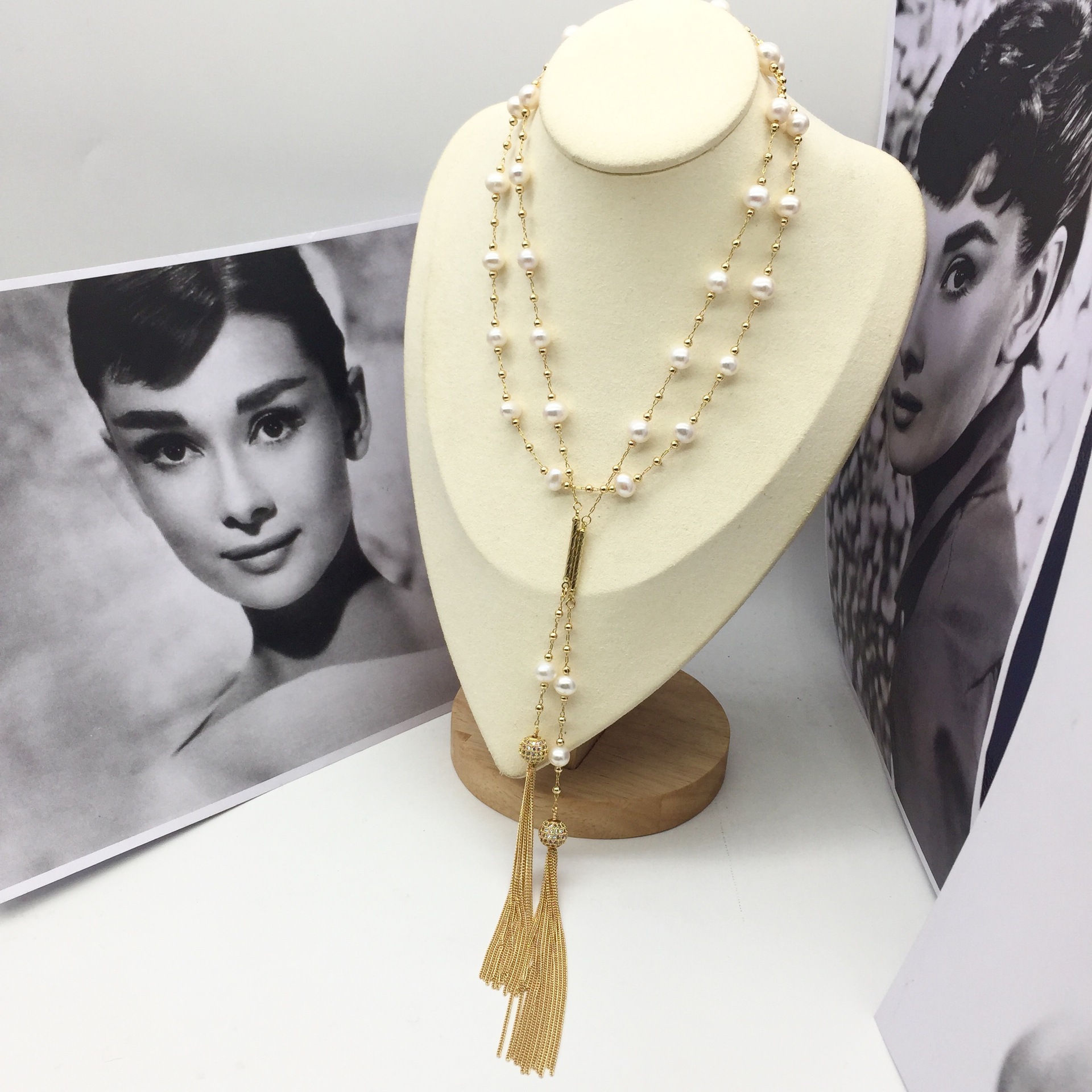 �鱦չͬ������ީ������������һ������ˮ���鳤��������ë����