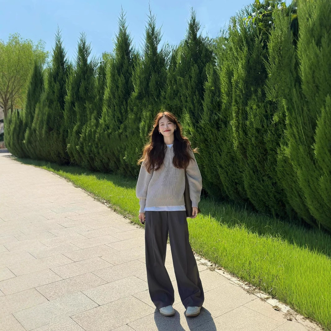 Носите полный набор трикотажных топов на молнии лацканы весной