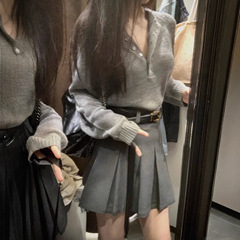 灰色半开领纽扣长袖针织衫女2025早秋新款慵懒风显瘦百搭套头上衣