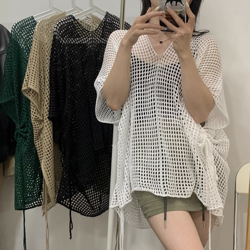 V-Neck Hollow Sweater Women's Summer Lazy Style Design Sense Niche Unique Chic Loose Short-Sleeved Top