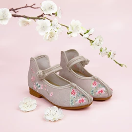 女式布鞋;女式休闲单鞋;女式棉鞋