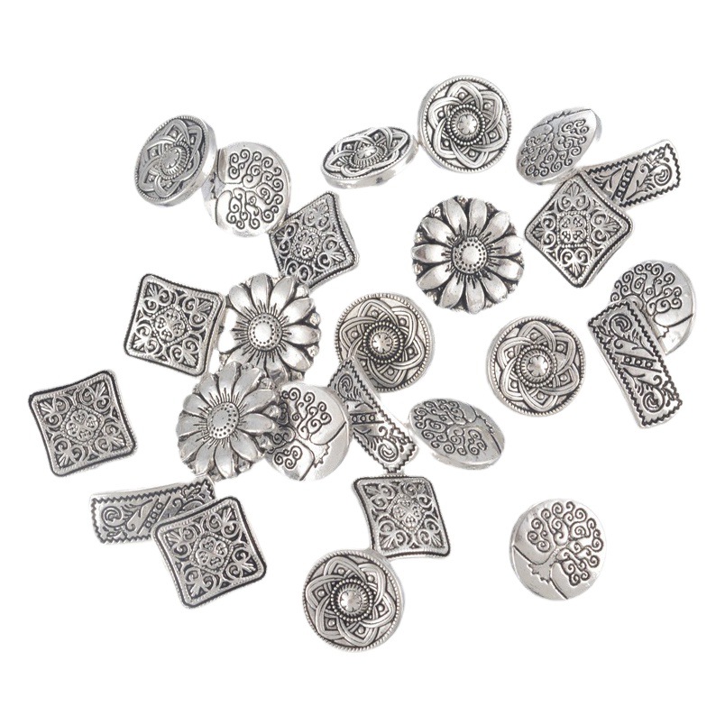 Suministro Directo de fábrica fija mixta plata antigua redonda cuadrada botón metal retro creativo accesorios la capa