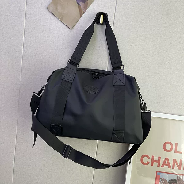 Processing Custom Logo Fitness Bag Shoulder Messenger Bag Abrasion Resistant Practical Portable Travel Bag Waterproof Lightweight