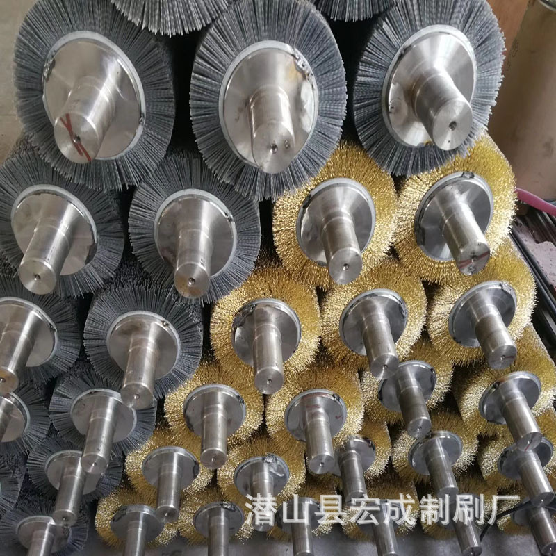 钢丝辊刷 钢丝轮打磨除锈抛光铜丝刷不锈钢丝刷 钢丝毛刷辊滚筒刷