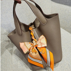 2024 New Leather Bucket Bag with Lychee Texture, Fashionable Single-Shoulder Hand-Held Casual Tote Bag, Direct Factory Sale