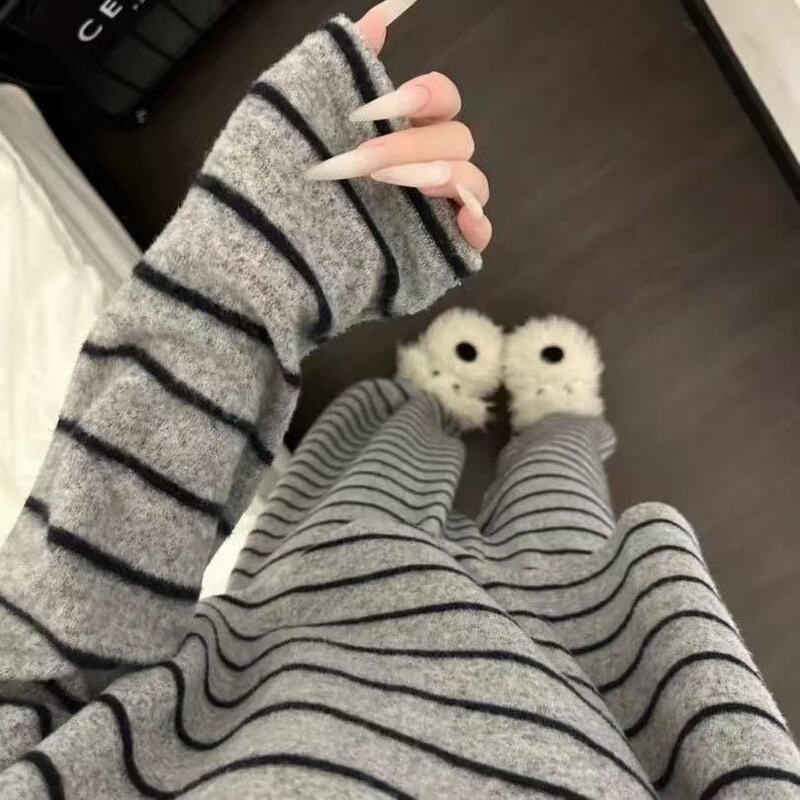 Korean-style versatile thermal pajamas for women, ins-style autumn and winter long-sleeve warm striped loungewear set, in stock for cross-border sales