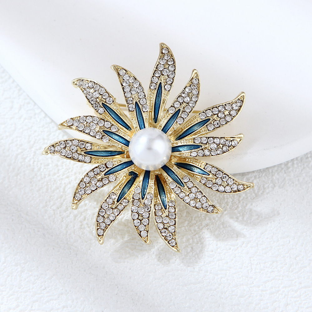 Ig Style Cute Flower Alloy Inlay Rhinestones Women's Brooches display picture 2