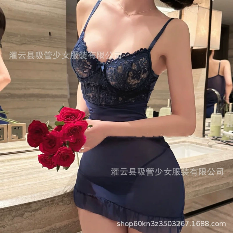 Девушка с соломкой видит кружевную юбку из стального кольца нерегулярной сетки, облегающая тело, бедра, ночная юбка, эротическое белье 1883