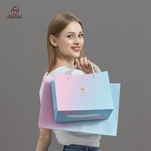 网红蓝粉渐变创意礼品袋配蝴蝶结生日回手礼物袋服装店手提袋批发