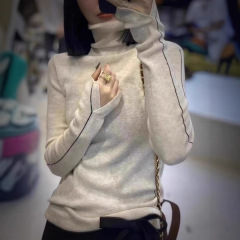 白色堆堆领针织衫女秋冬洋气欧货百搭高领内搭打底毛衣设计感上衣