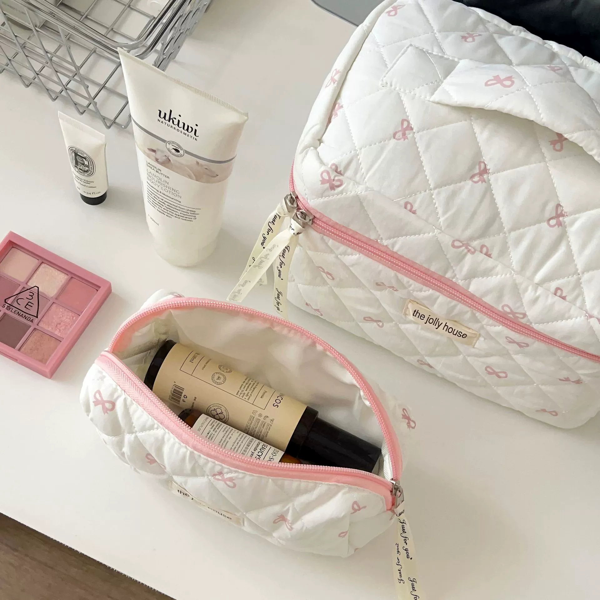 Качественная косметичка с бантом, портативная вместительная сумка через плечо, органайзер на выезд для путешествий