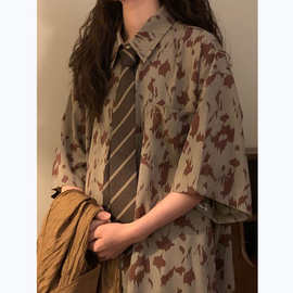 韩版新款复古碎花短袖衬衫女设计感小众港味百搭领带衬衣夏季外套