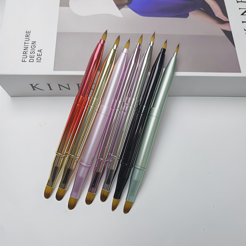 Double-Ended Lip Brush, Lipstick Brush, Metal Retractable Lip Liner Brush, Concealer Brush with Cover, Portable Cangzhou Makeup Brush