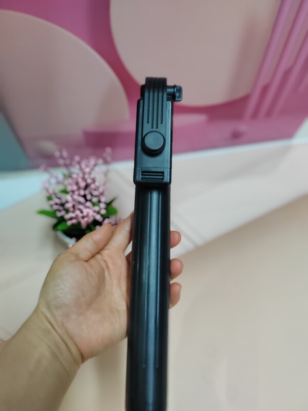 1メートル/1.3メートル1.7メートルの爆発的な携帯電話自撮り棒bluetoothリモコン一体式着地スタンドbluetooth自撮り棒|undefined