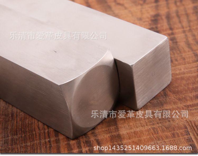 爱革-不锈钢皮镇2根_07.jpg