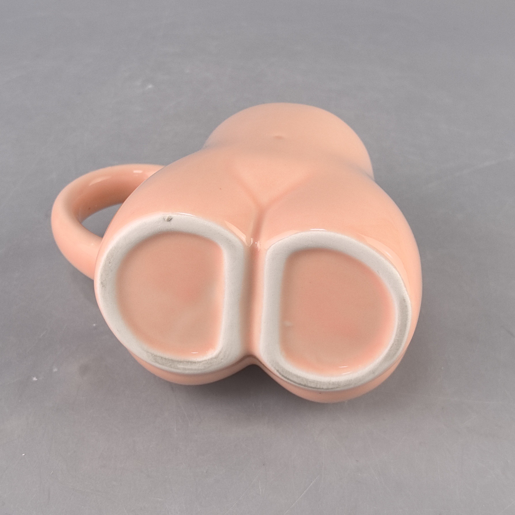 Ventas más calientes creativas transfronterizas extrañas arte corporal taza de café de cerámica de temperatura media de alto valor facial taza de menú de la tarde marca doméstica