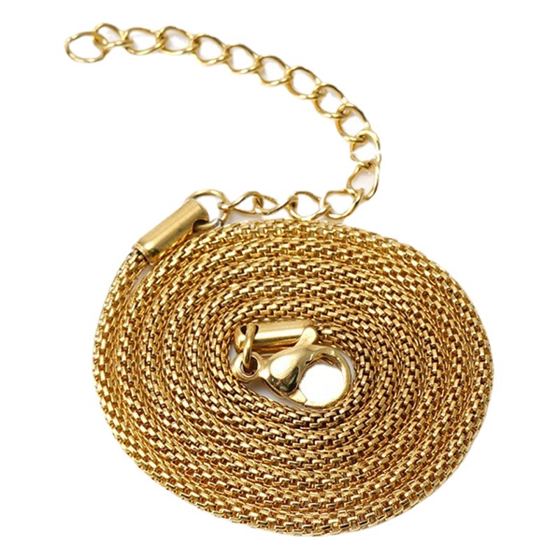 Collar cubano de acero inoxidable transfronterizo Hip hop europeo y americano Cadena gruesa europea y americana Cadena de malla de todo partido Cadena O cadena torcida collar de acero de titanio