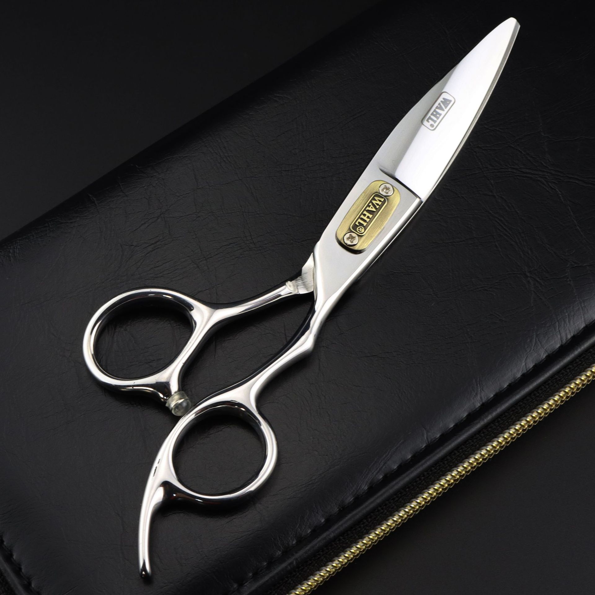 Ciseaux de coiffure professionnels pour coupe et frange_voghion.com