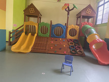 幼儿园户外大型木质滑梯儿童室内攀爬架组合玩具小区游乐设备