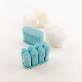 化妆刷、刷包;假睫毛;卷发球、发卷