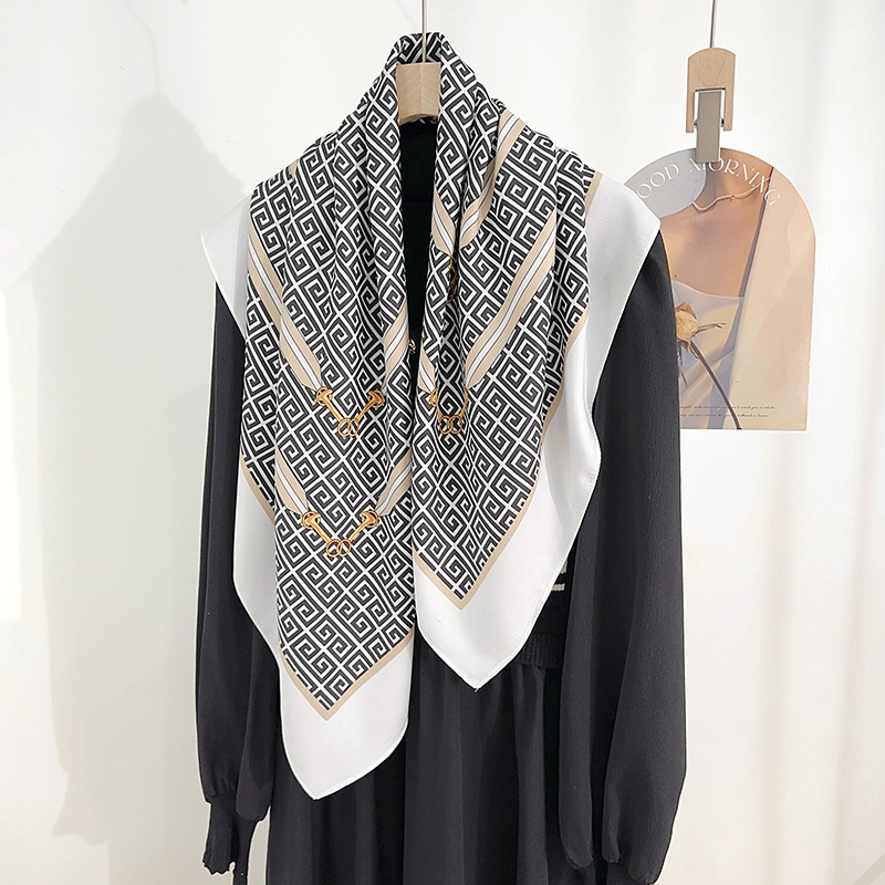 INS estilo de moda Geometría 90 bufandas de seda de estilo de lujo ligero nicho creativo bufandas decorativas profesionales